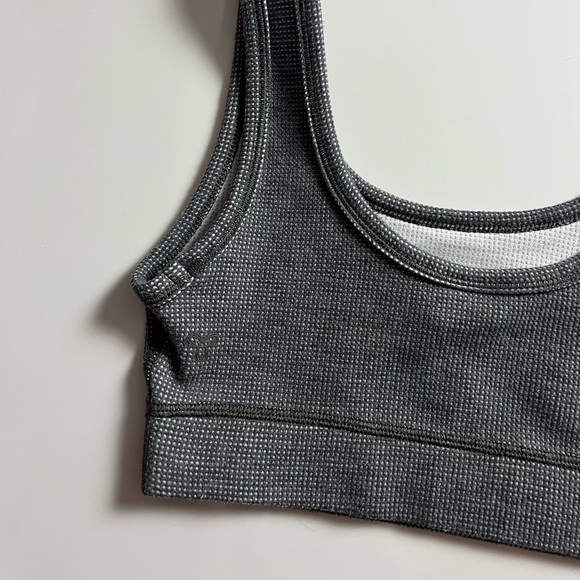 TNA Aritzia Waffle Sports Bra/Top, Gray, Size 2XS - Picture 4 of 5